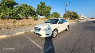 Ford Taurus 2012 0