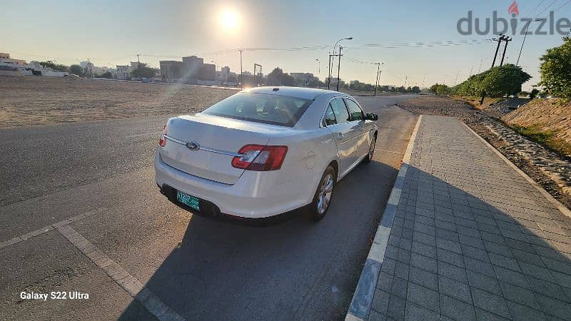 Ford Taurus 2012 13