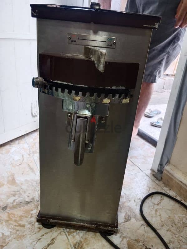 commercial coffee grinder 1