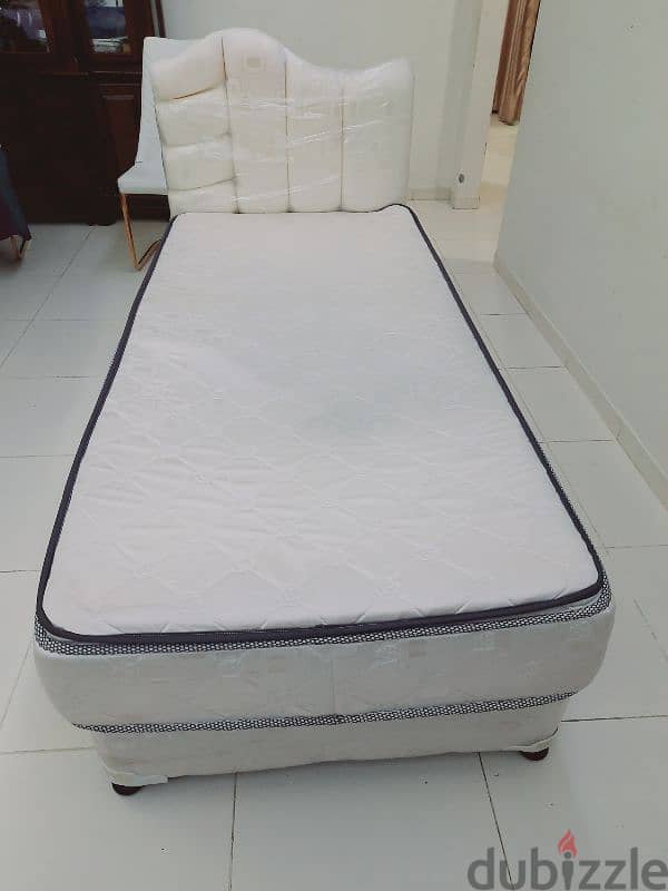 Divan Single bed with medical mattress 1