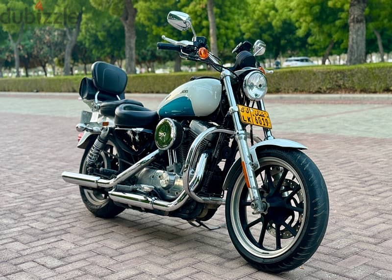 Harley Davidson sportster iron 883 superlow 6