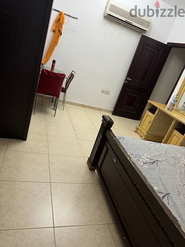 Furnished room for rent 2