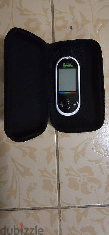 Glucometer. . . . جهاز قياس ااسكر 2