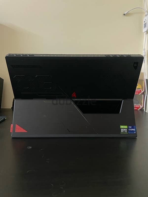 ASUS ROG Flow Z13 (Gaming laptop/tablet) 3