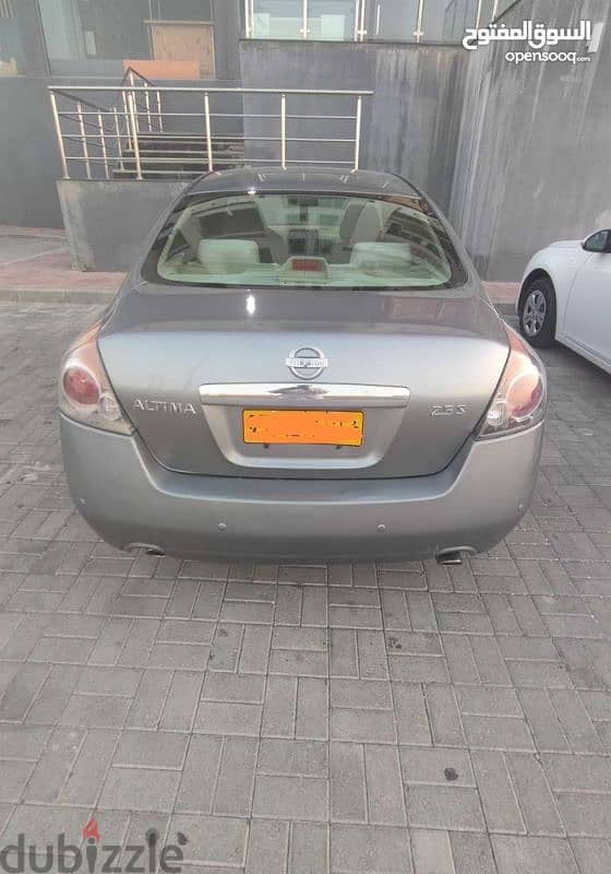 Nissan Altima 2008 1