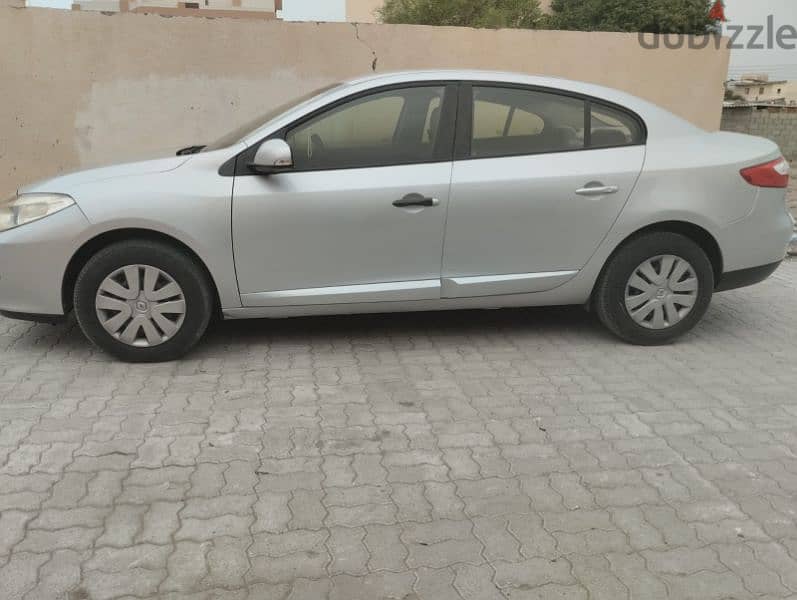 Renault Fluence 2013 6