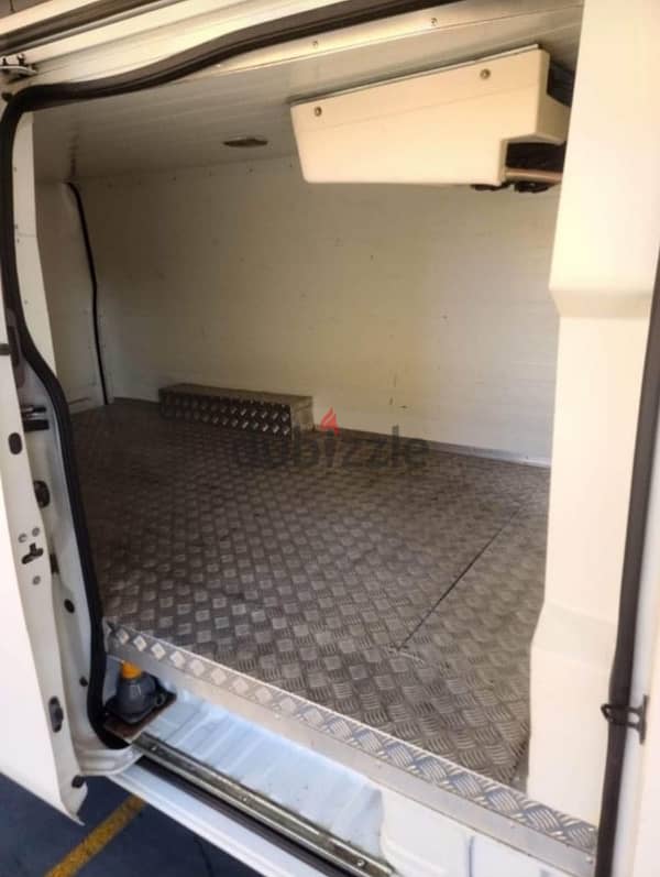 براد للإيجار(Chiller van for rent) 3