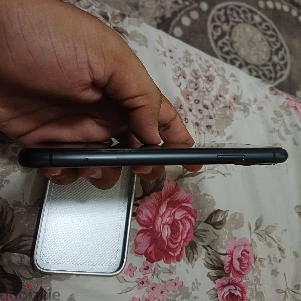 iphone 11 new charger available box available 2