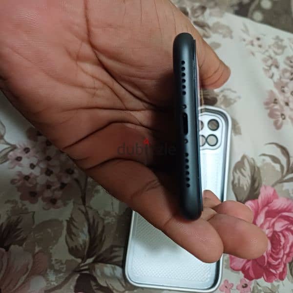 iphone 11 new charger available box available 4