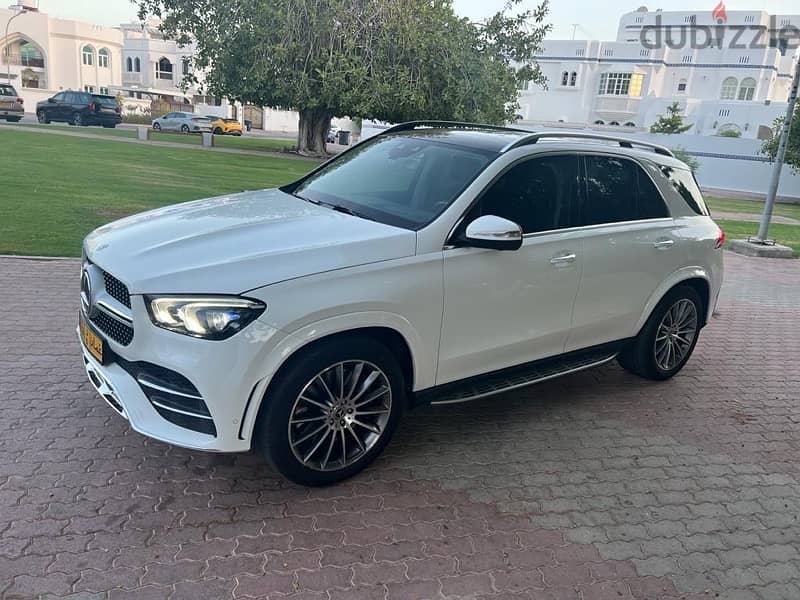 GLE 450 AMG Gulf Oman Al-Zawawi excellent as new 3