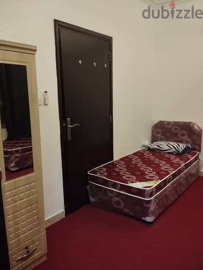 Bed space available for executive bachelors in ghubra