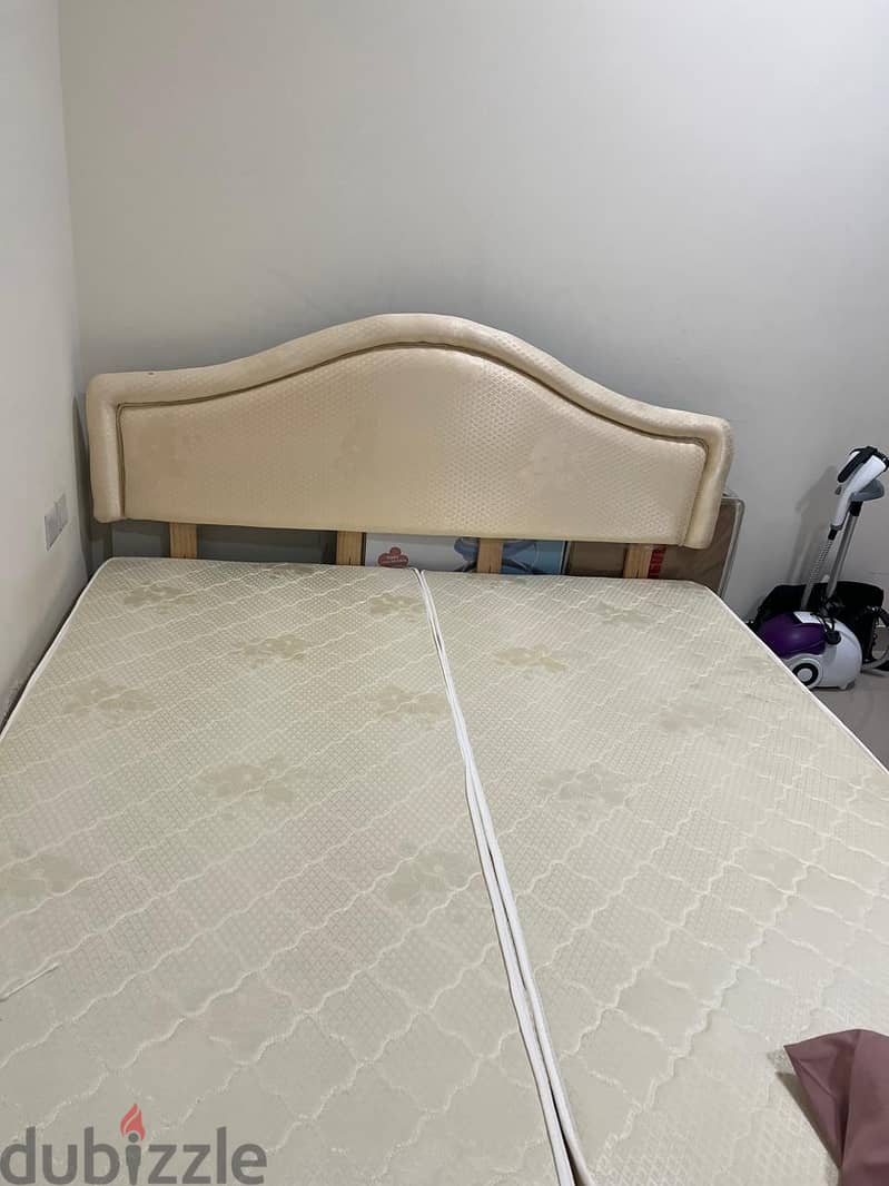 Matress with cot 2