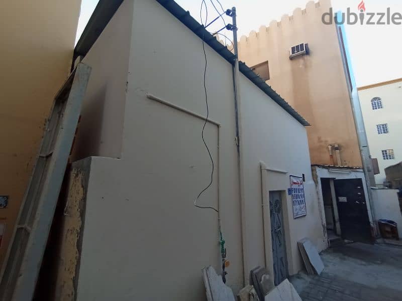 commercial space for rent 200 OMR 1