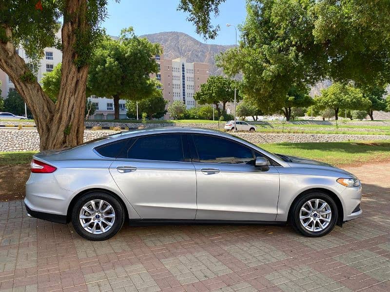 Ford Fusion 2016 3