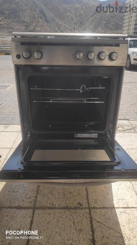 Hoover Cooking Range 4 Burner Almost New Condition 1