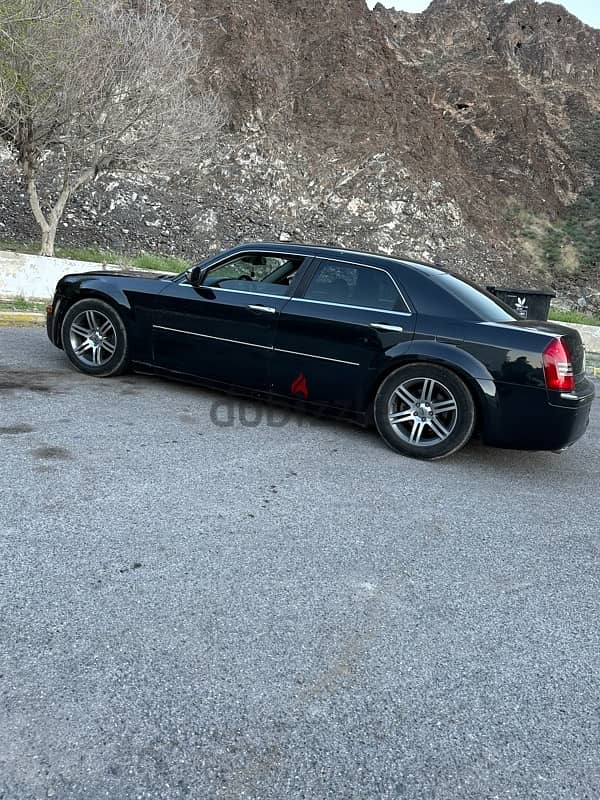 Chrysler 300M/300C 2007 5