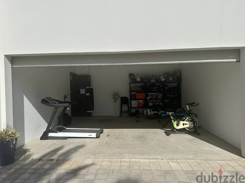 4+1BHK Amazing Villa with Private Pool For Sale in Al Mouj FSV69 14