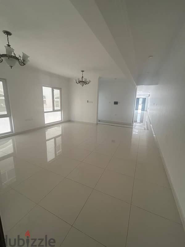 villa for rent near mall of Oman 3