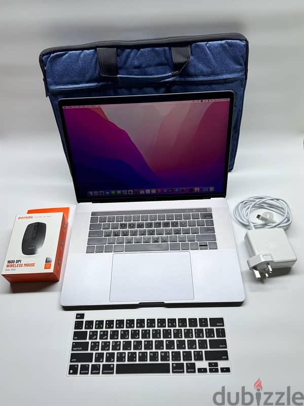 Macbook pro 2016, i7, 16gb ram, 256gb ssd 9