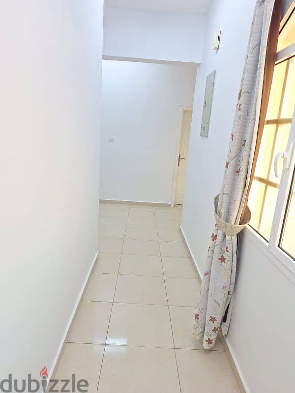 2 CLEAN BEDROOM PENTHOUSE IN SOUTH MAWALEH. 4