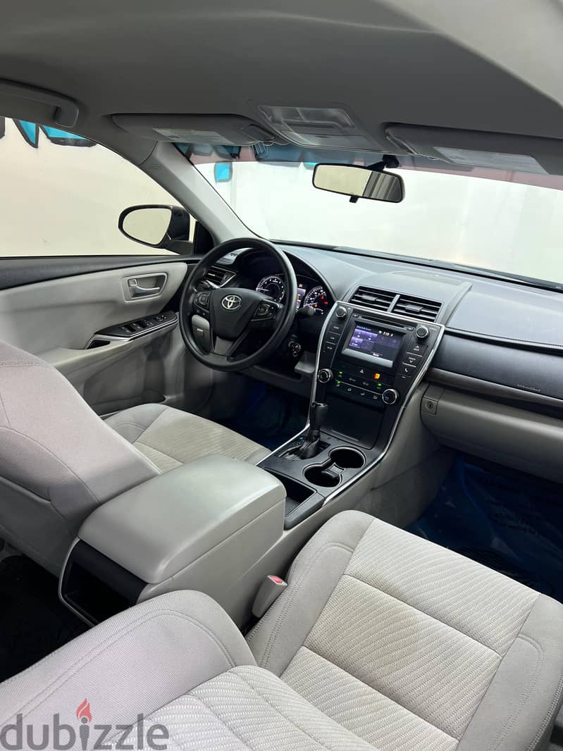 Toyota Camry 2017 4