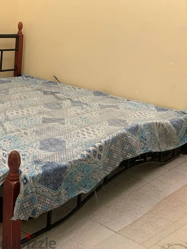 bed in good condition (first owner) 1