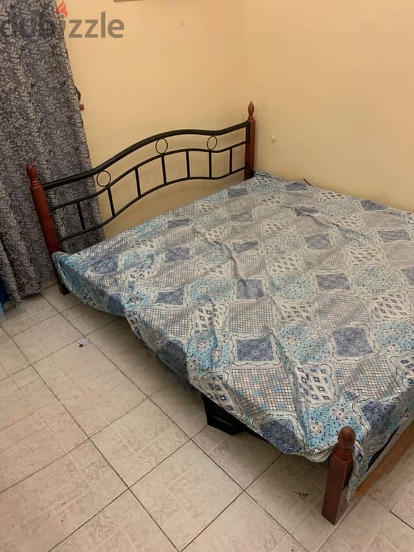 bed in good condition (first owner) 3