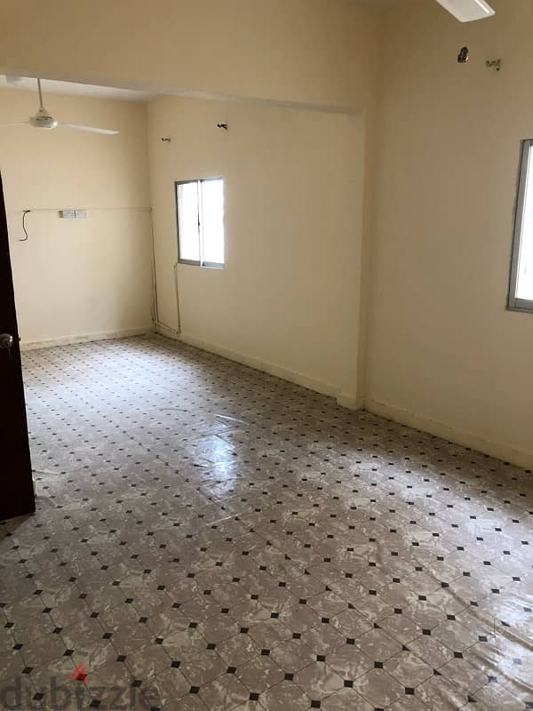 special flat for familiesin Ruwi for rent 1