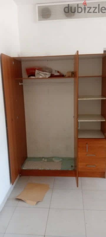 3 door cabinet 2