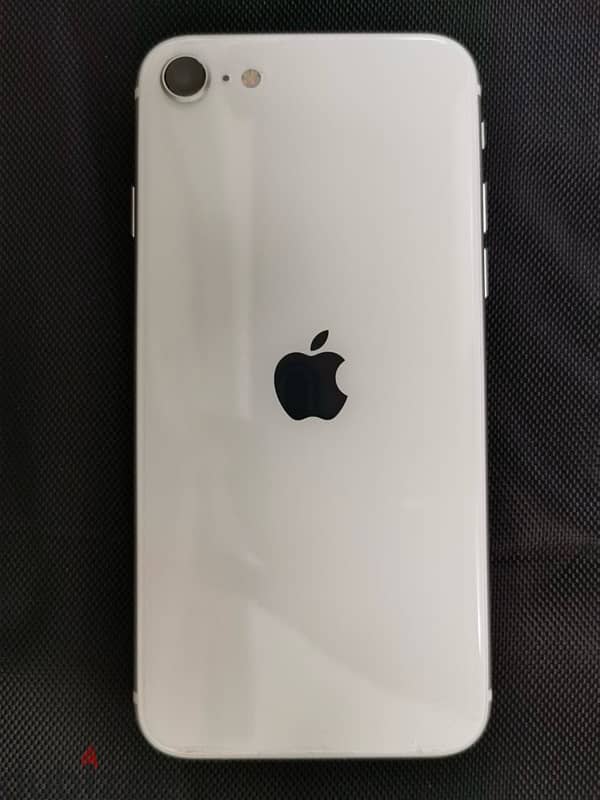 Iphone SE 2020 Amazing condition 0