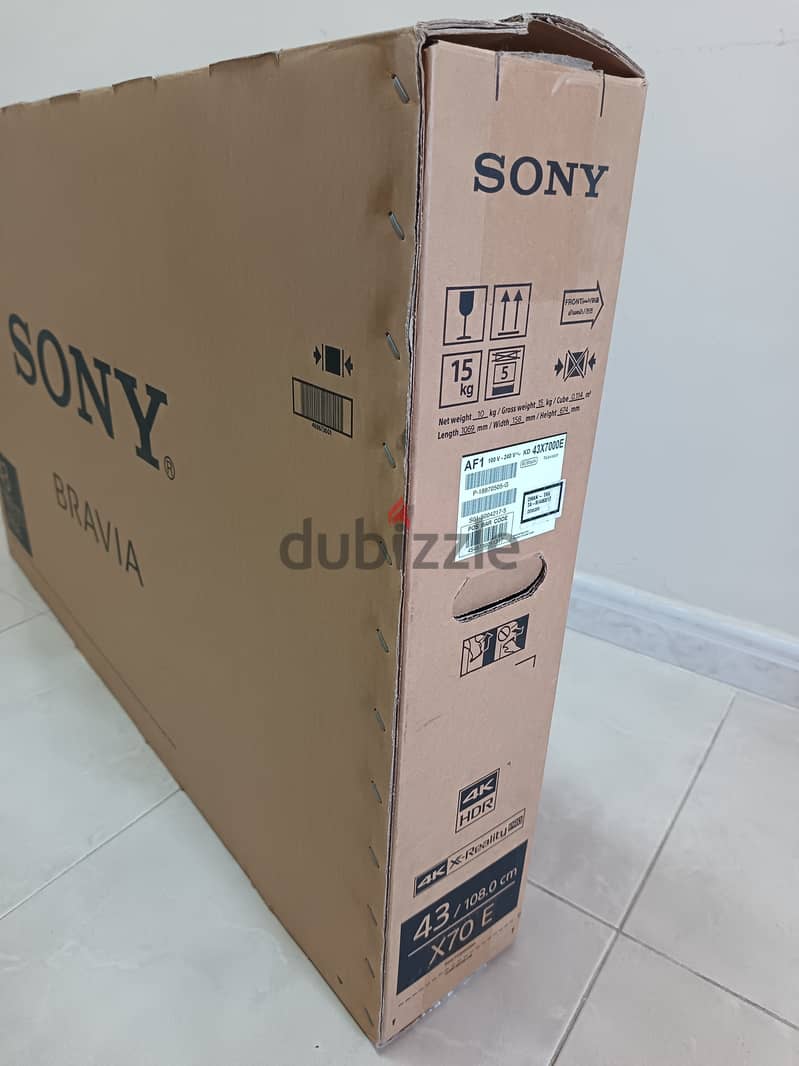 Selling a 43-inch Sony Smart 4K, Wifi TV in great condition! 3