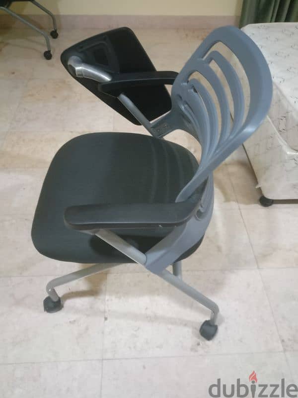 revolving chair with writing pad 3