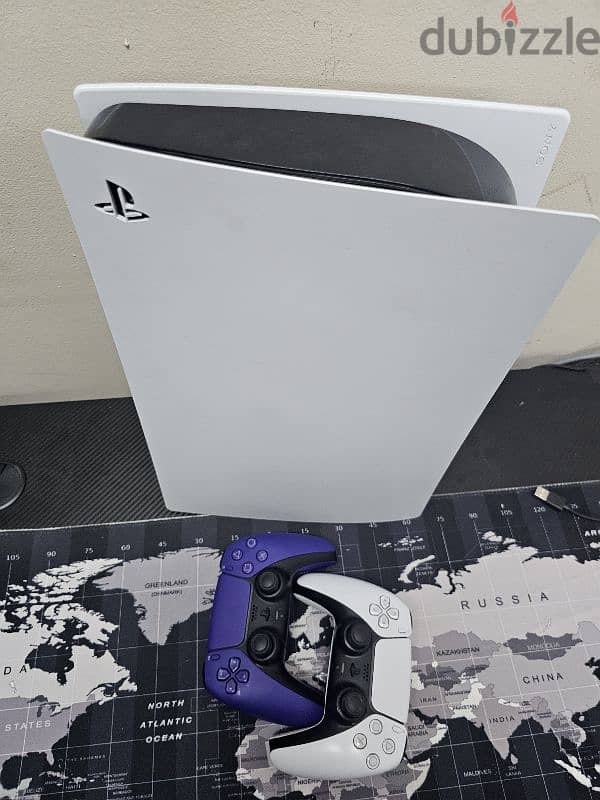 بلايستيشن 5 مع جهازين وشنطة PlayStation 5 with 2 controller and bag 2