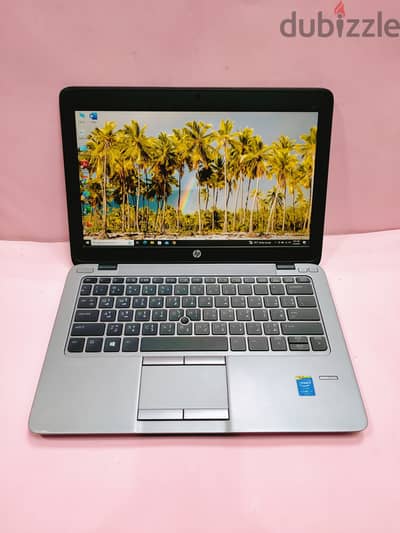 hp core i7 8gb ram 256gb ssd 12.5 inch screen