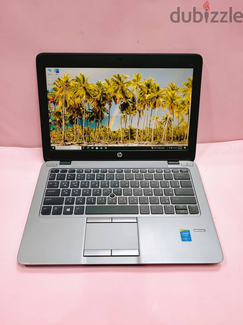 hp core i7 8gb ram 256gb ssd 12.5 inch screen 0