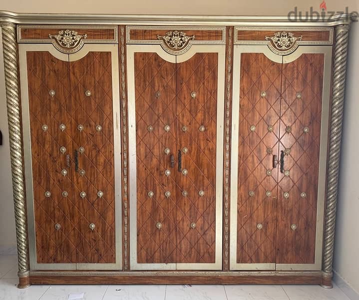 wooden 6 door wardrobe for sale, 0