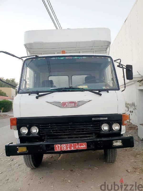 Hino 7ton mulkiya 1year. 2850 omr 0