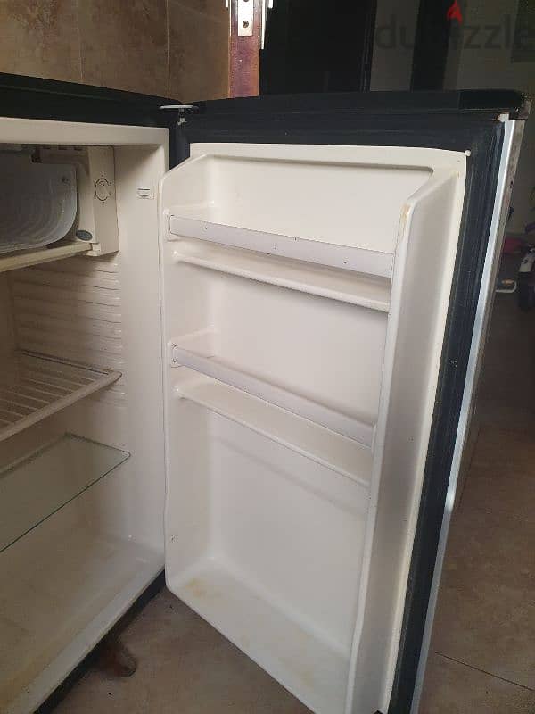 Small Single Door Afron Fridge 2