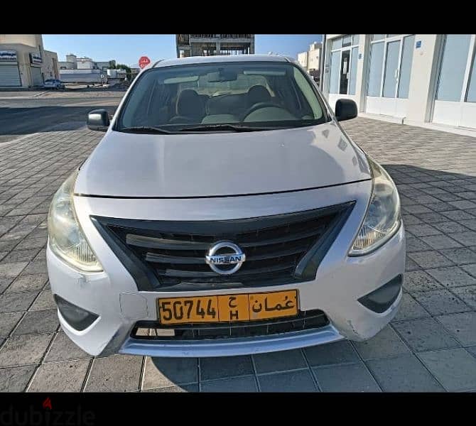 Nissan Sunny 2015 0