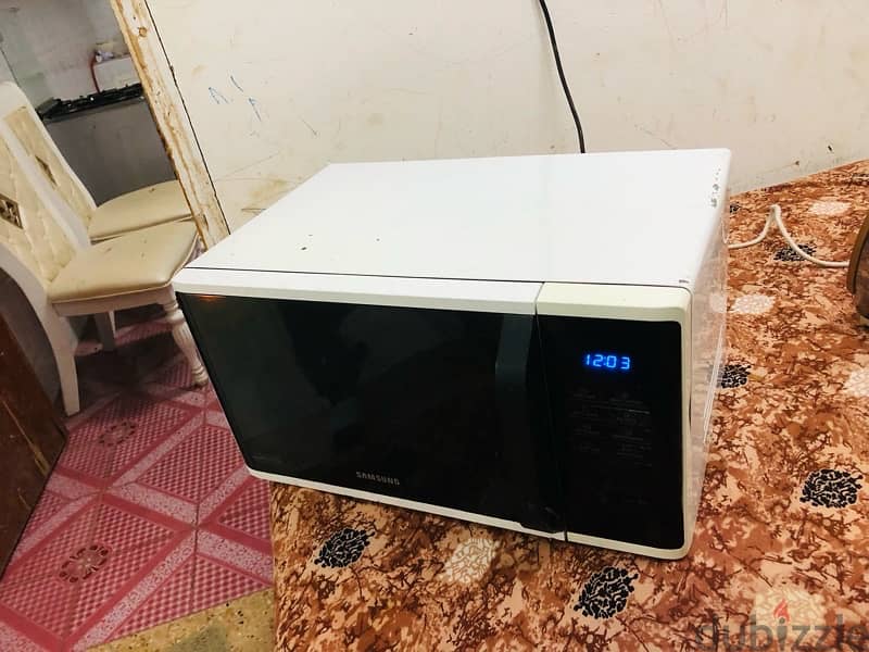 microwave oven Samsung 1