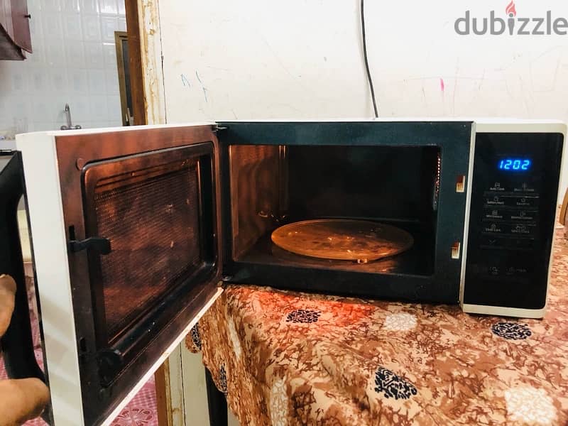 microwave oven Samsung 4