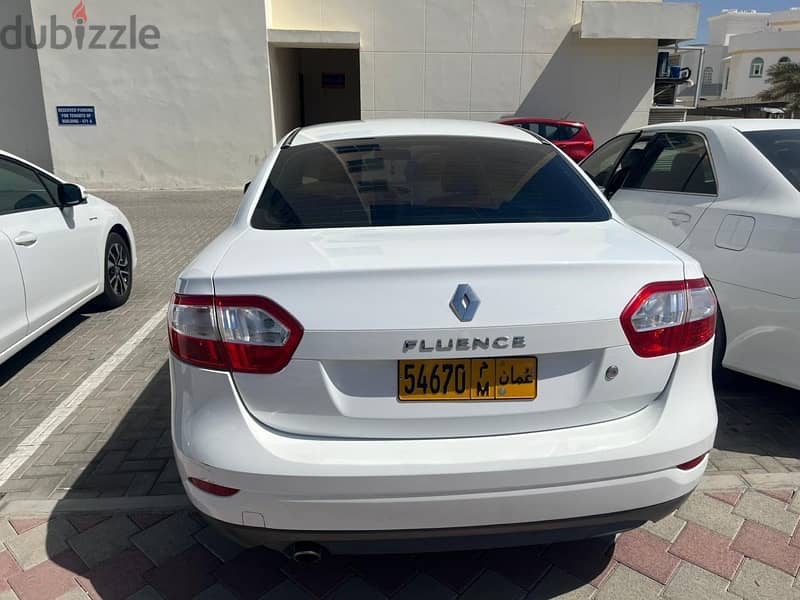 Renault Fluence 2012 4