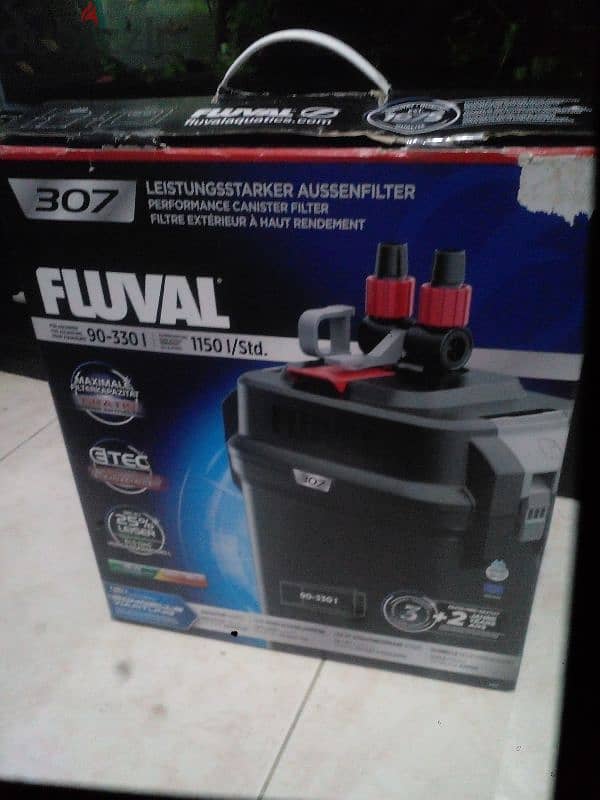 فلتر fluval 307 سعرة 120 rial جديد استخدامه شهر فقط مع حوض والاسماك 0