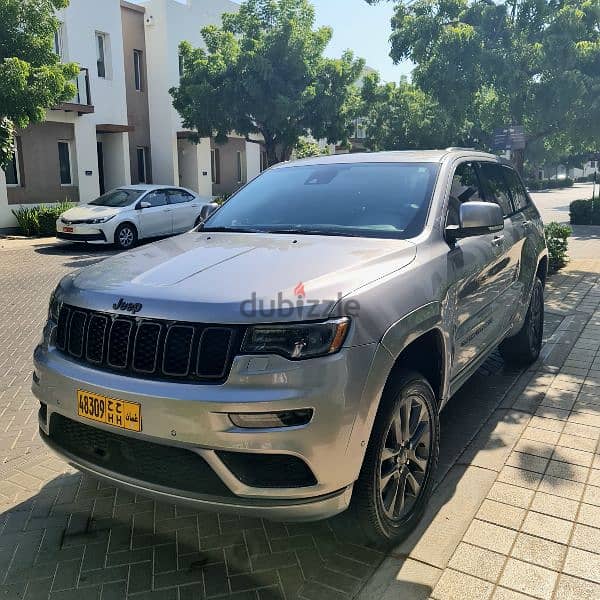 Super Clean Jeep Grand cherokee Overland High Altitude Version 2018 3