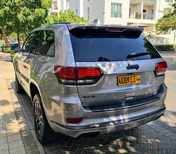 Super Clean Jeep Grand cherokee Overland High Altitude Version 2018 6