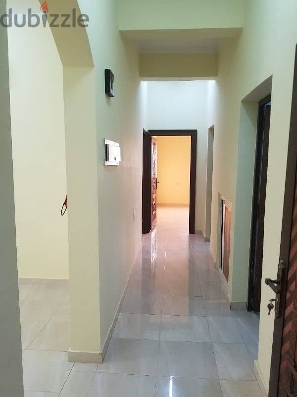 للايجار ف الطابق الثالث  for rent on the third floor for family 0