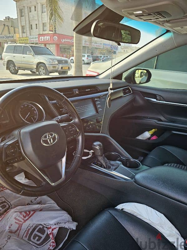 Toyota Camry 2018 5