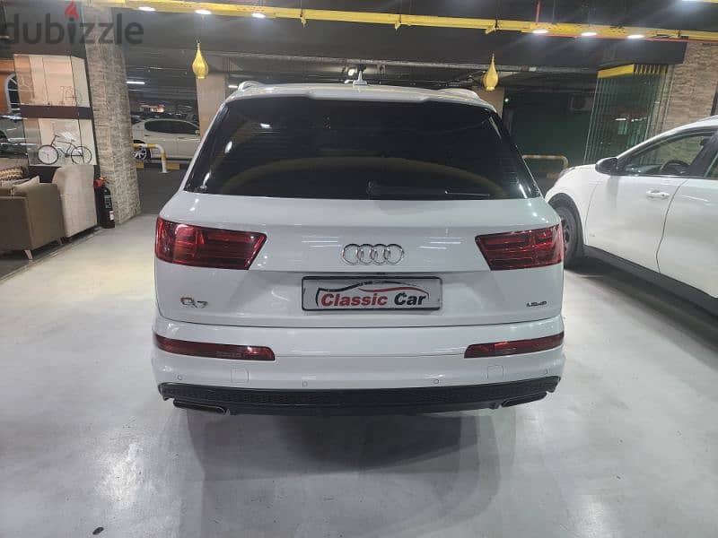 Audi Q7 2018 8