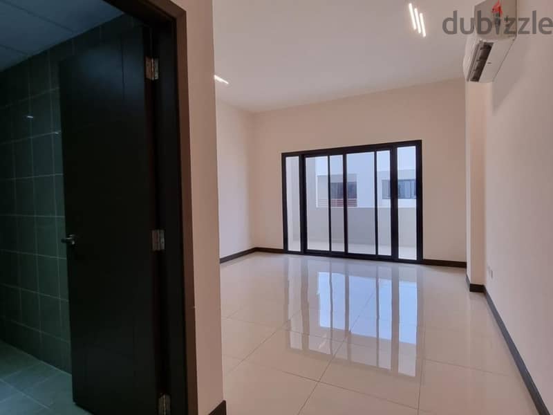 3 BR Villa + Maid’s Room in Dar Al Zain, Seeb with Private Pool 8