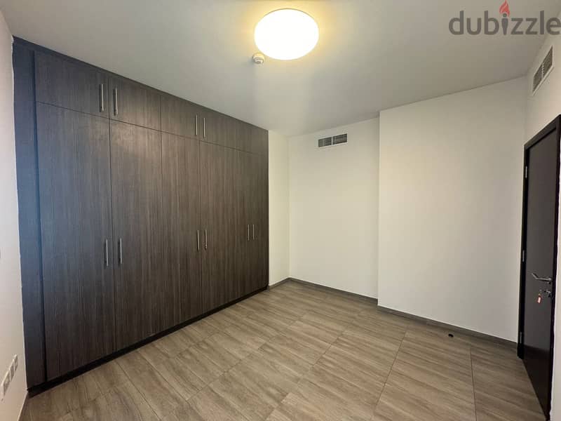 2 BR Spacious Apartment in BLV Tower, Muscat Hills with Amenities 7